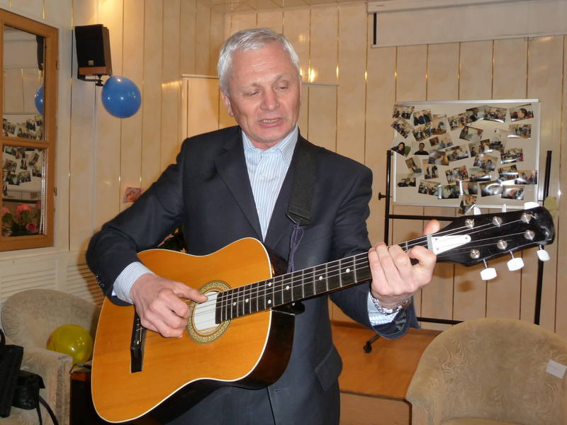 Изгиб гитары нежный... ВИП, февраль 2009