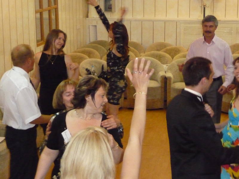 Танцуют все! июнь 2009