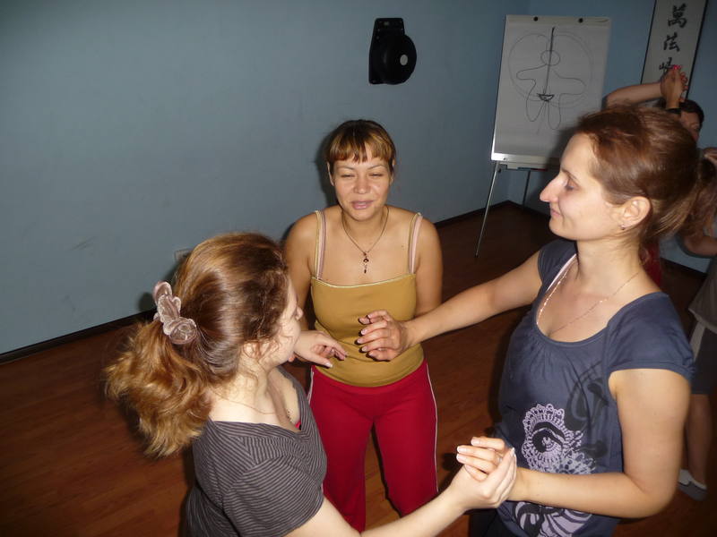 Три девыцы... 18.07.09