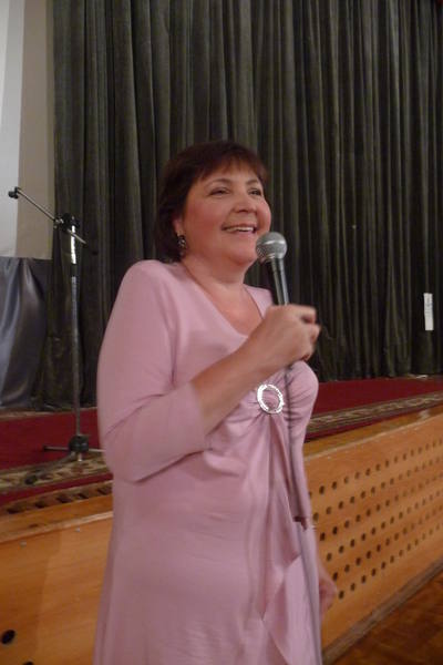 А голос чистый изумруд.  Июль 2009
