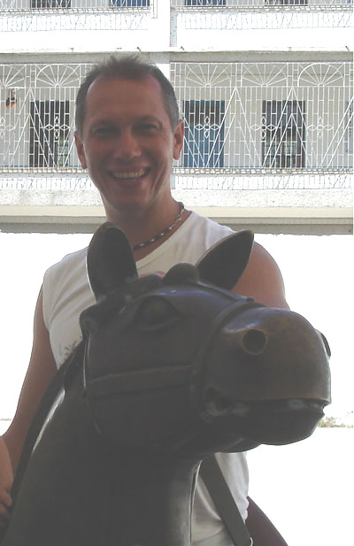 Я и конь, вперед летим!