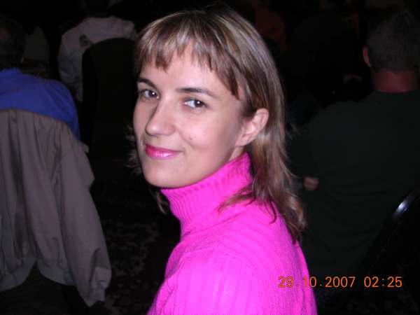 Это наш великолепный организатор из Чикаго, Евгения!