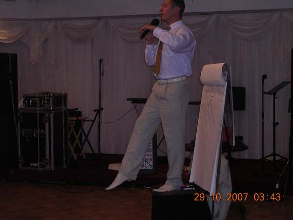 Пришлось немного влезтьна стул, что бы все увидели.